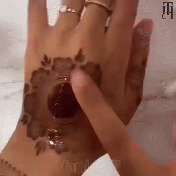 GIF1.gif__PID:afcfb7fb-a2d8-411d-b0d6-ecb862d4c9fd