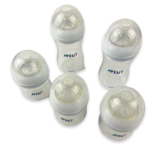 https://cdn.shopify.com/s/files/1/0595/9637/4155/products/philips-avent-bottle-set-713261.jpg?v=1666789452&width=533