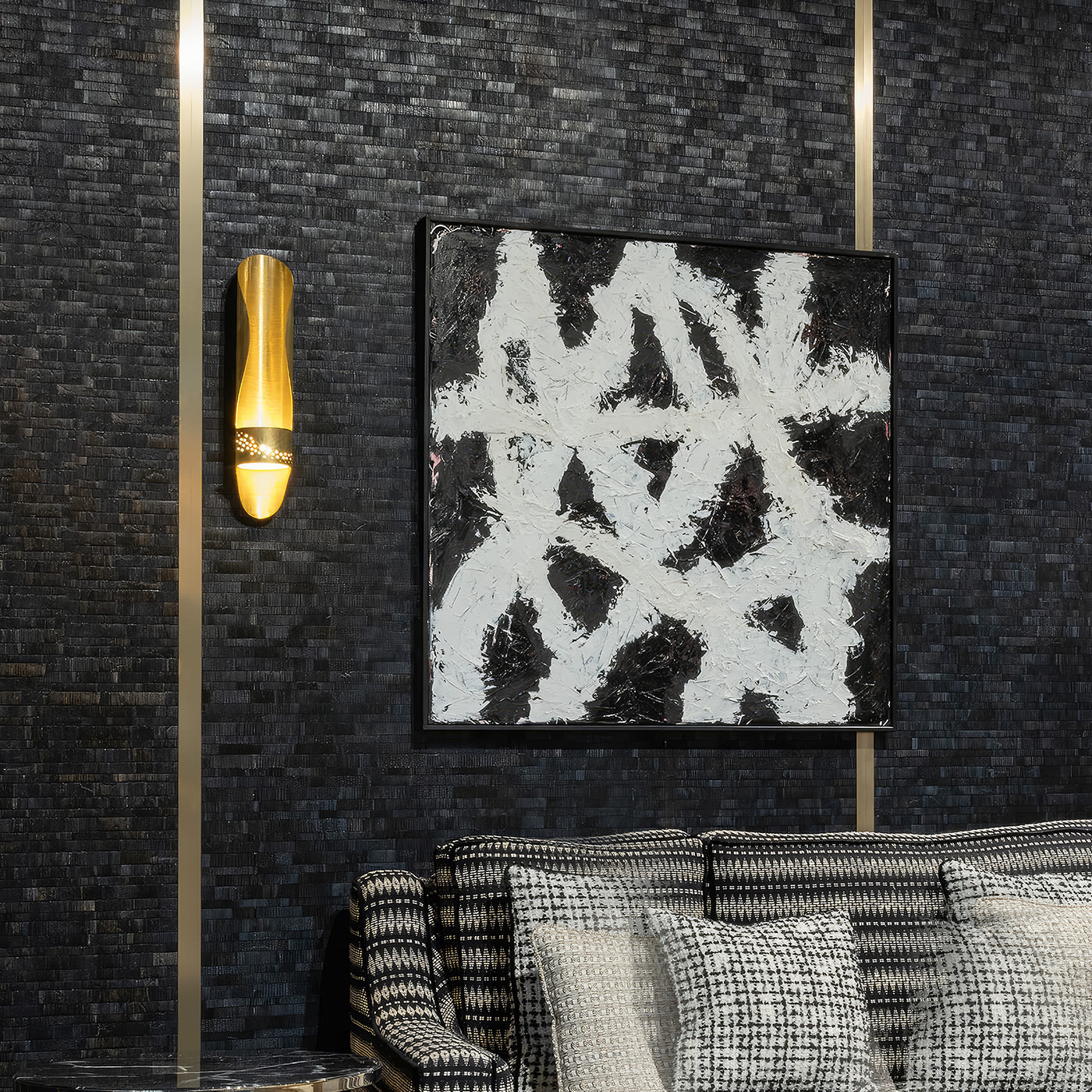 Jiro' Champagne Finish Wall Lamp - Alternative view 3