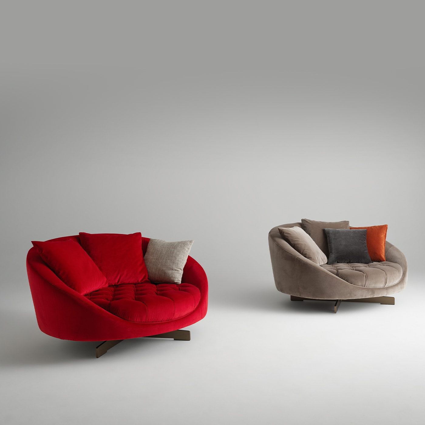 Rotes Sofa Hill von Studio MA - Alternative Ansicht 4