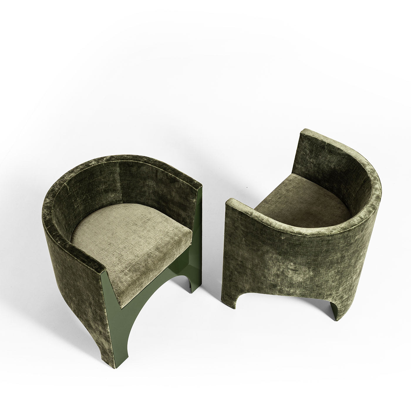 Volta Curve Green Velvet Chair by Storagemilano - Alternative view 2