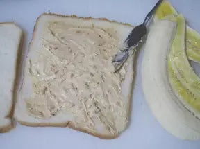 ピーナツバター＆バナナサンドウィッチ