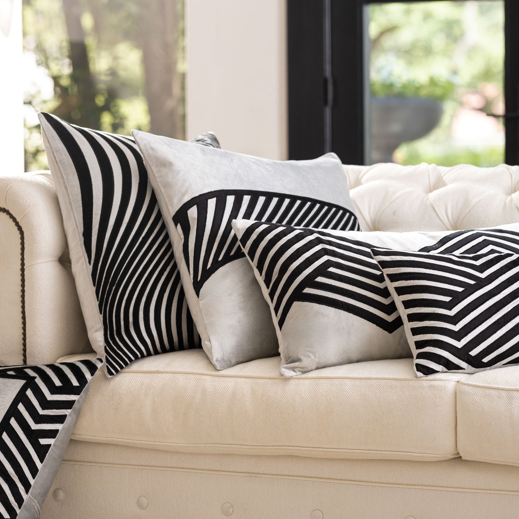 Luxury Decorative Pillows – Lili Alessandra