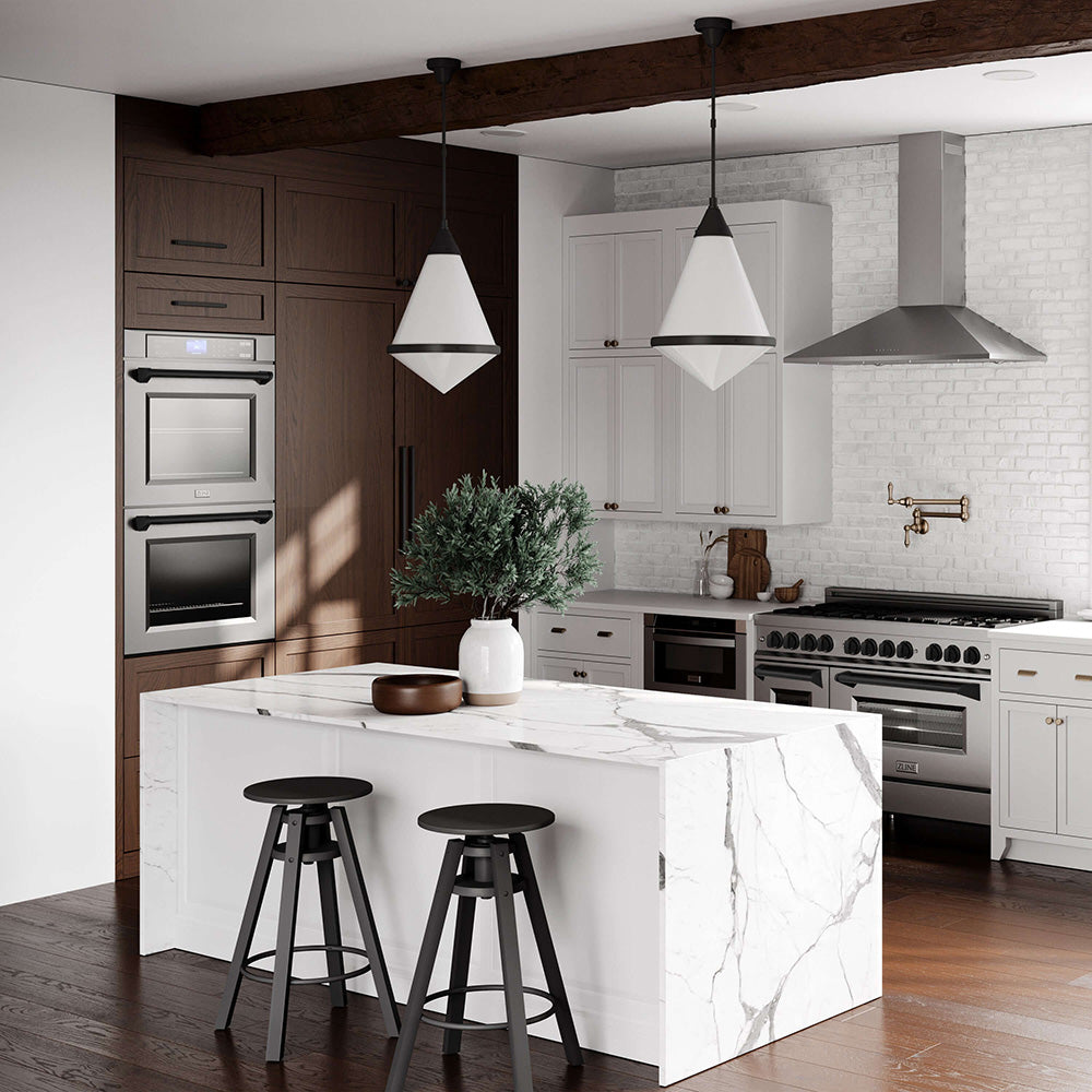 DuraSnow® appliances in a luxury kitchen