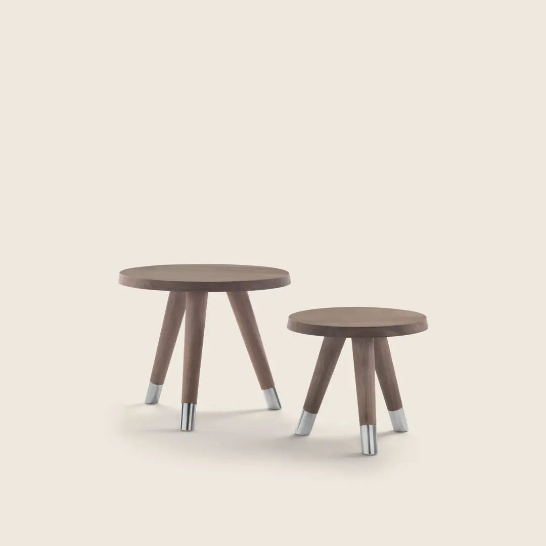 02C660_ADLER_SMALL_TABLE_02.webp__PID:c5af338c-65fc-491a-9d50-dc0cc587cc62