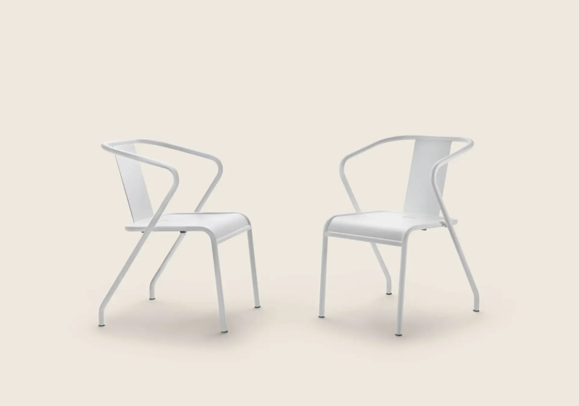 02C8A1_CALIPSO_CHAIR_01.webp__PID:8b7b116e-14b9-46e9-b0f4-672b78d1d75b