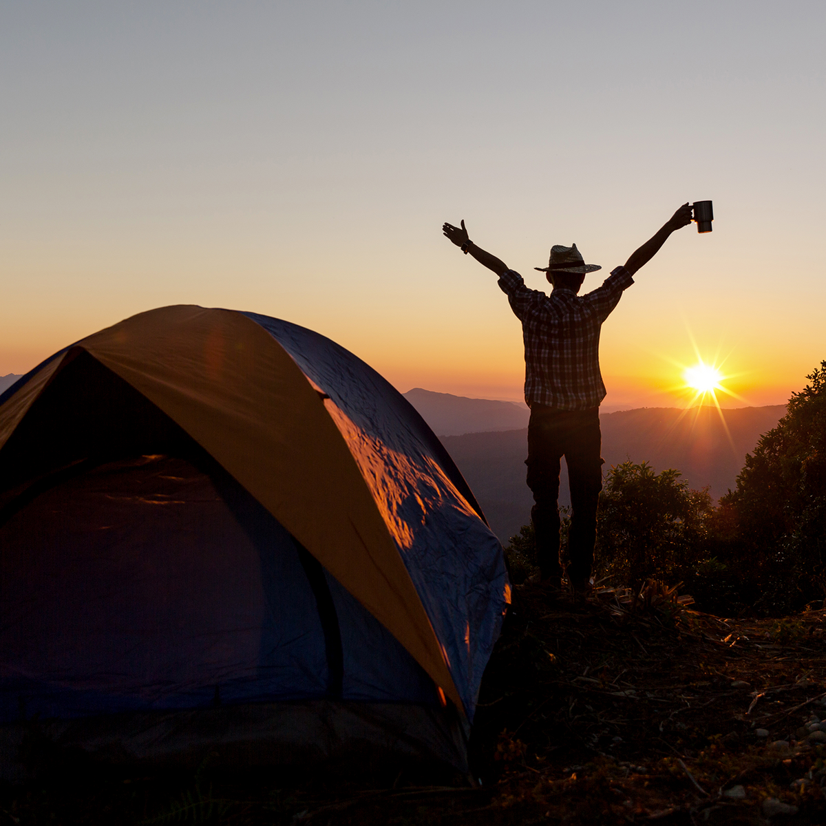 go camping-embrace the sun