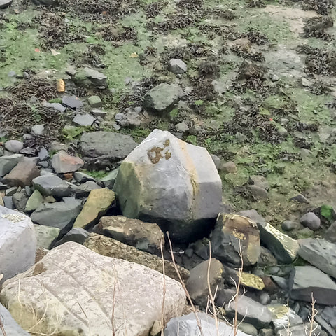 stone work gatepost