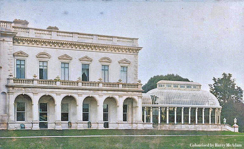 View of a bedroom with six windows