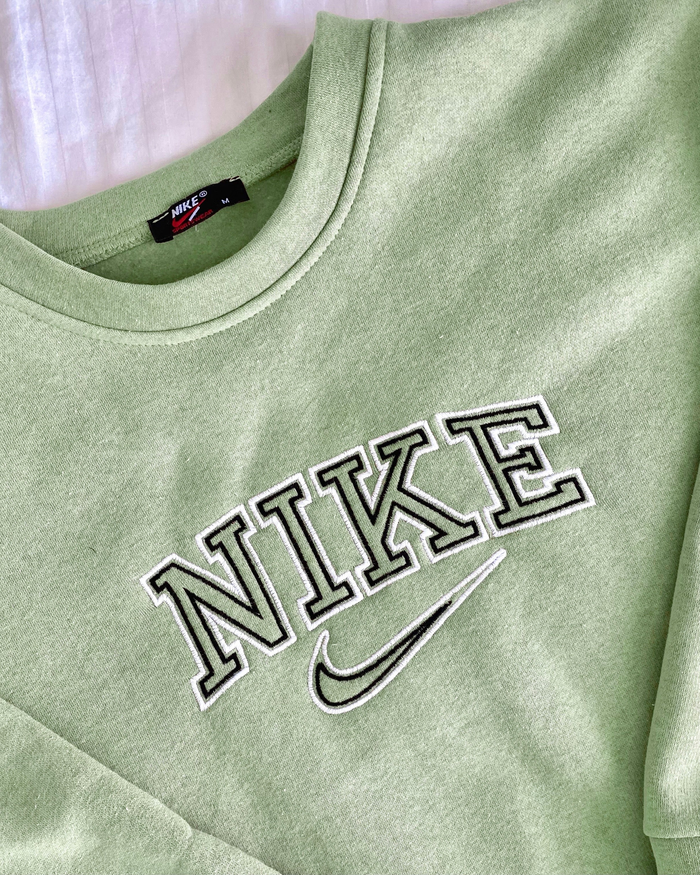 nike sage green sweatshirt