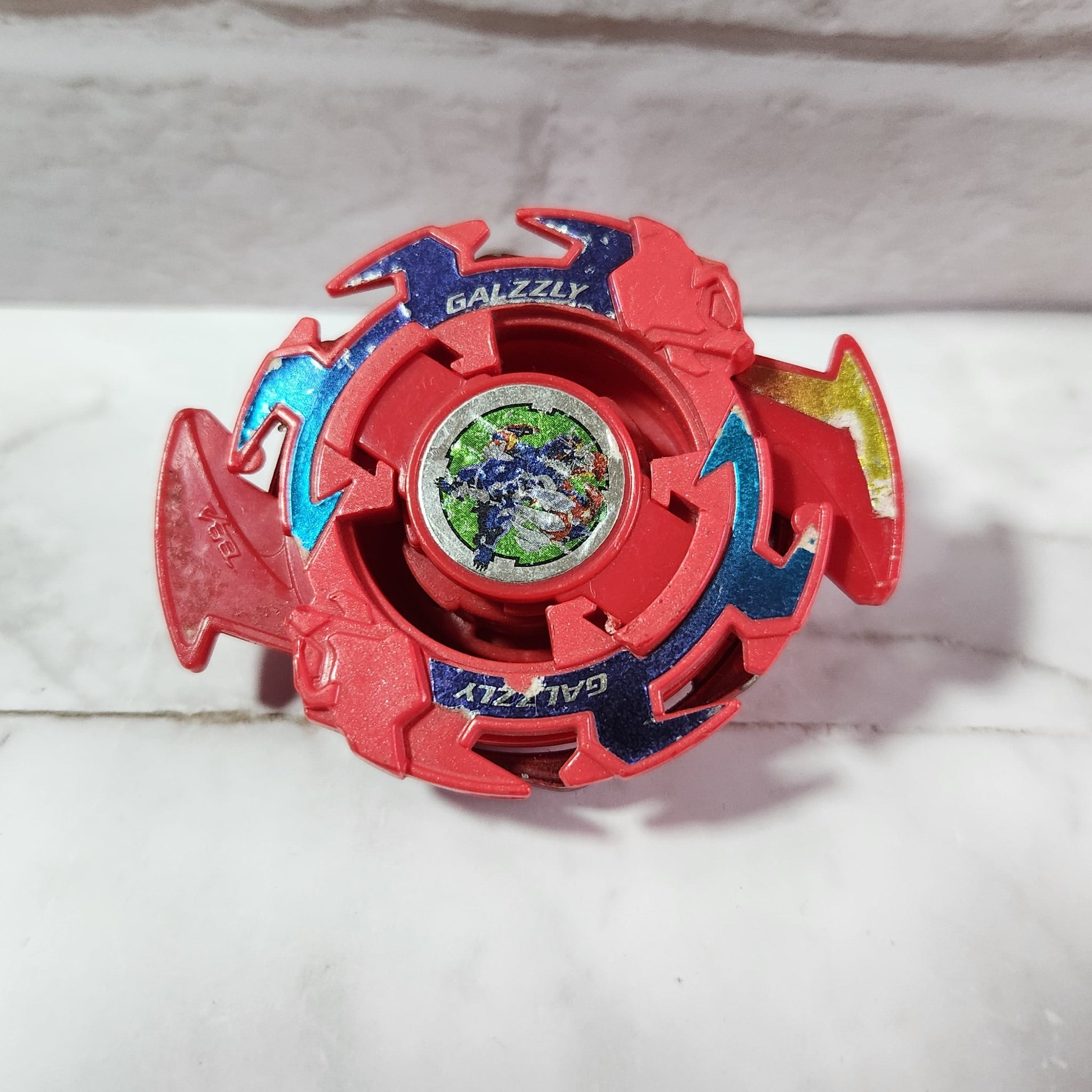 Beyblade Galzzly Red- A10 -1st Dungeons and Joypads