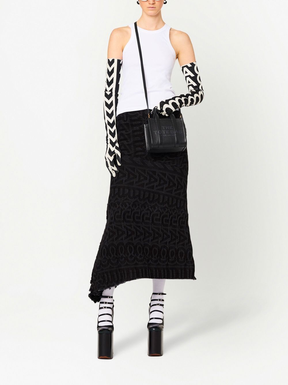 Marc Jacobs Women The Leather Crossbody Tote Bag In Black