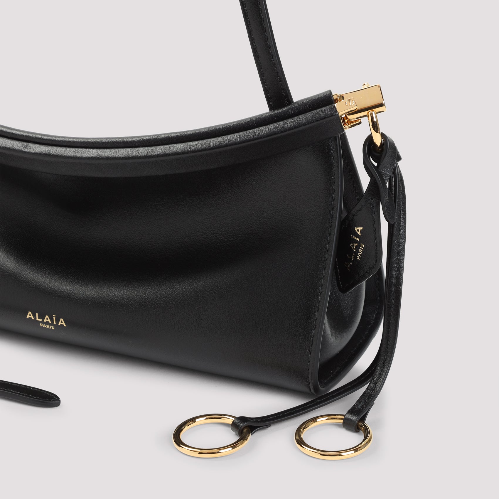 Alaïa East West S Shoulder Bag Women In Black