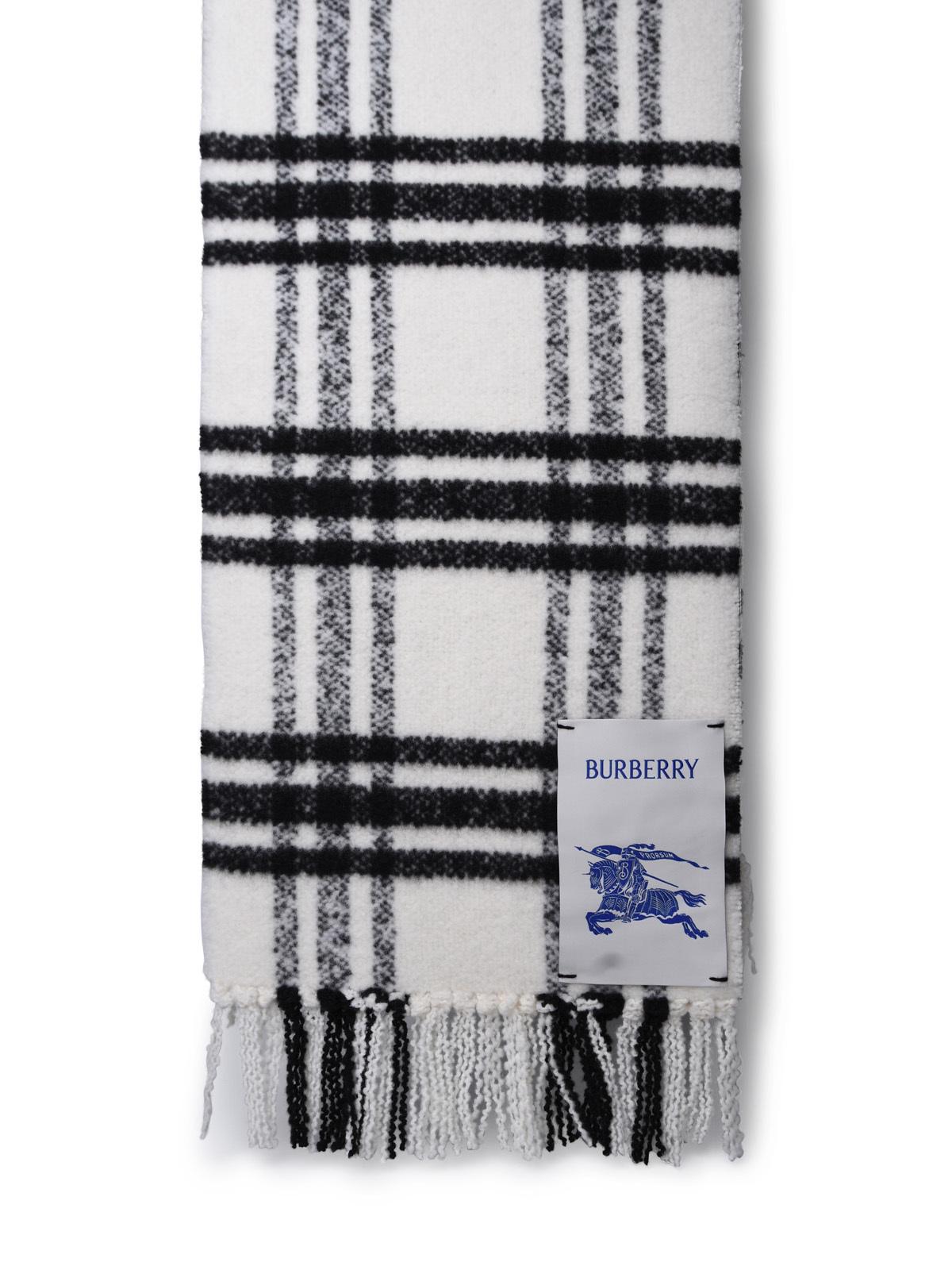Burberry White Wool Scarf Woman