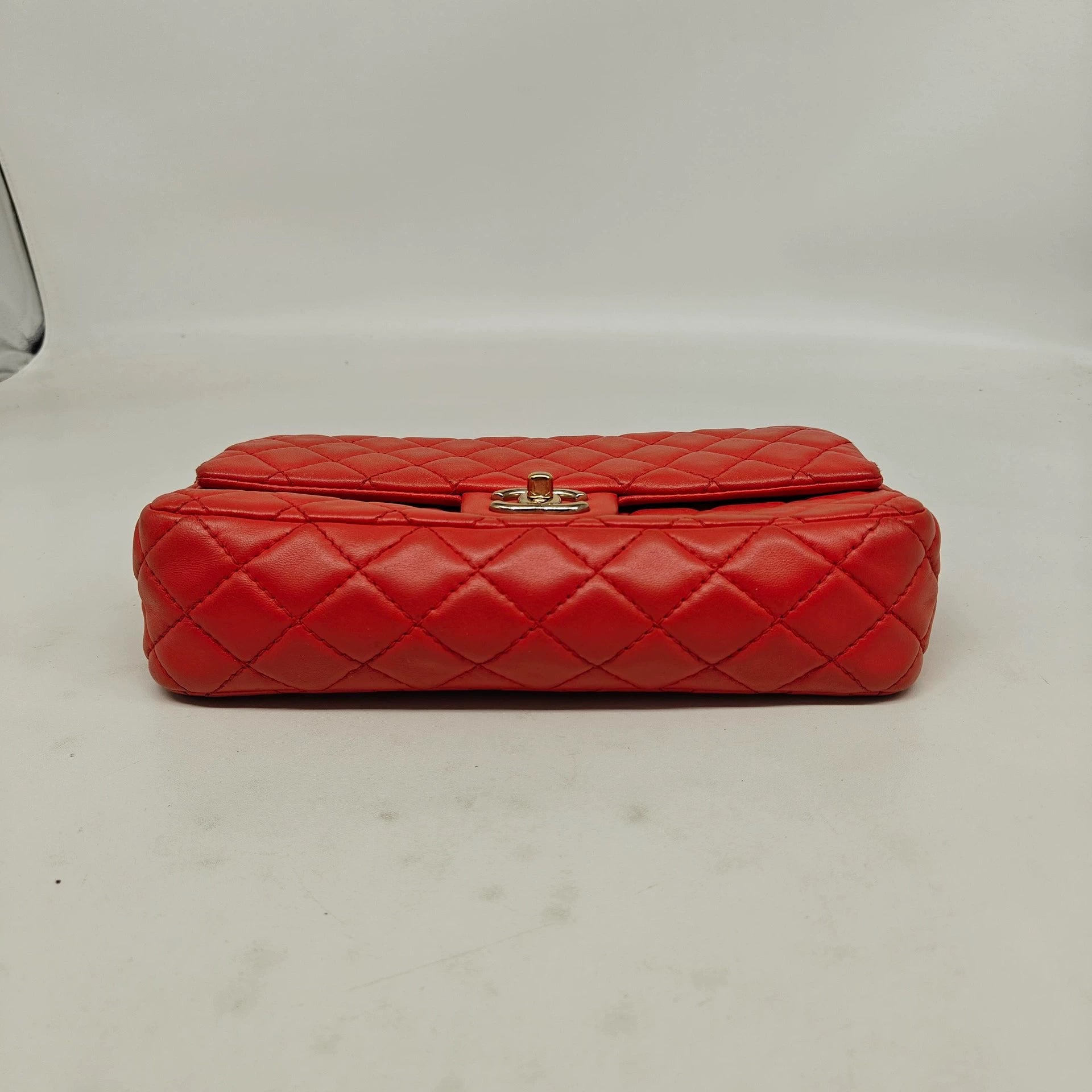 CHANEL Pre-owned Women Pre-loved Bag Very Good Condition In Multi