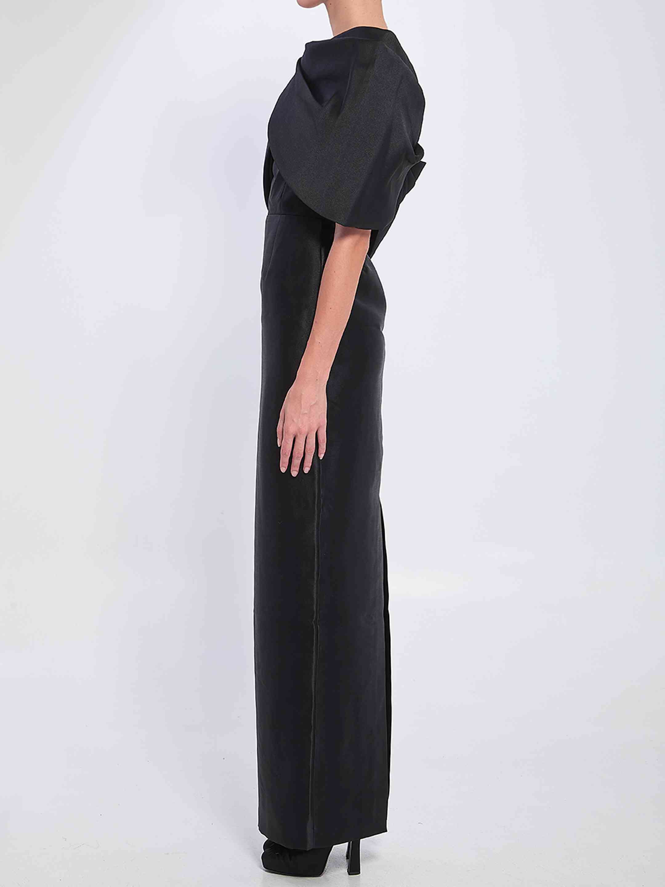 Solace London Davina Off-shoulder Maxi Dress In Black