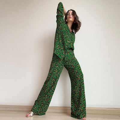 Women's Silk Leopard Print V-neck Long Sleeve Pajamas