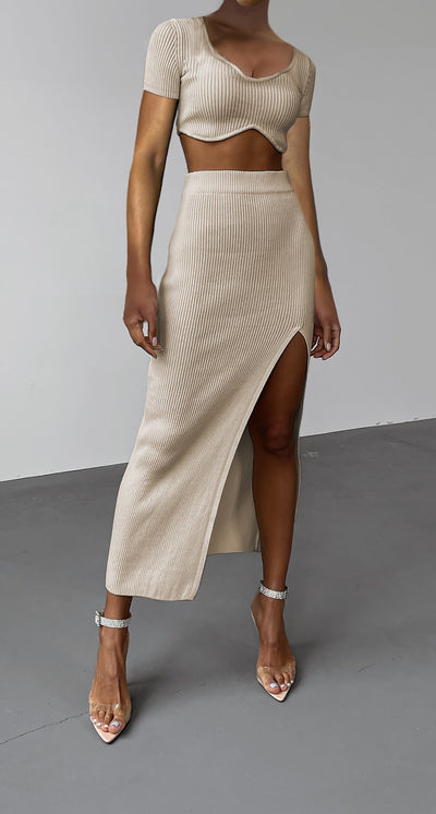 Summer Short Sleeve Thread Skirt Slit Suit