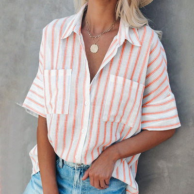 Casual shirt with a striped collar and short sleeves