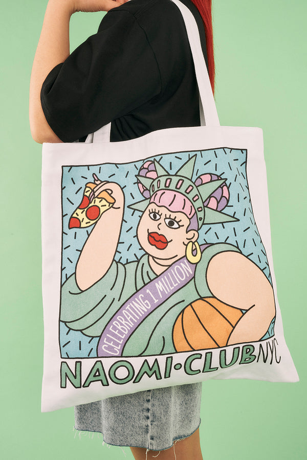 NAOMI CLUB OFFICIAL STORE – FANY MALL