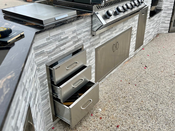 Stainless steel draws on outdoor kitchen