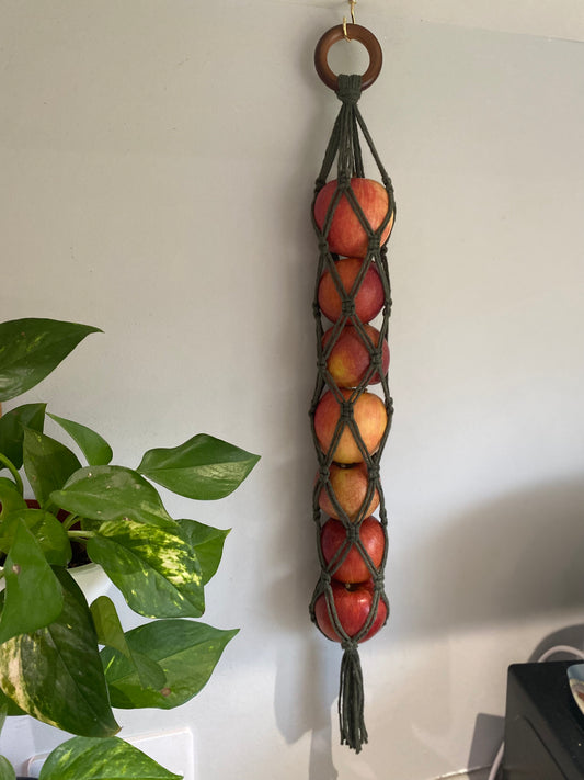 Under cabinet hanging fruit basket – Macra-Made-With-Love