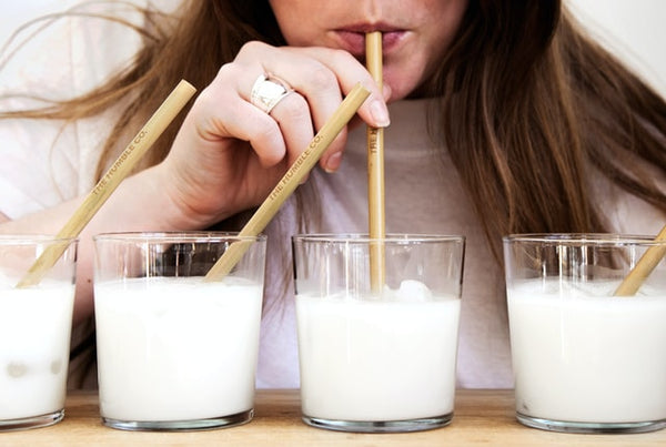 Latte di mandorla siciliano