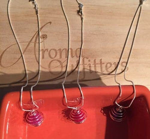 Essential oil DIY gift idea diffuser necklace 