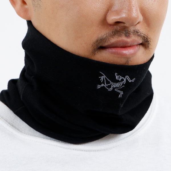 アークテリクス Rho Lightweight Wool Neck Gaiter