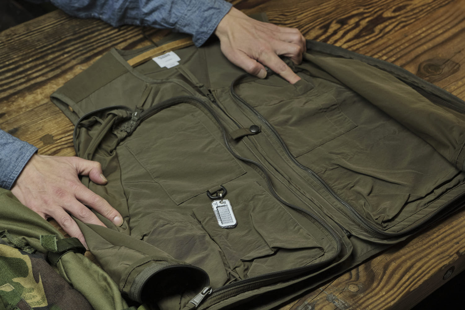 TREK VEST-60/40 NYLON トレックベスト BAMBOO SHOOTS MOUNTAIN RESEARCH