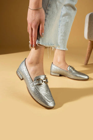 Women's Loafer Shoes Buckled Ballerinas Crocodile Silver Leather - EverEase