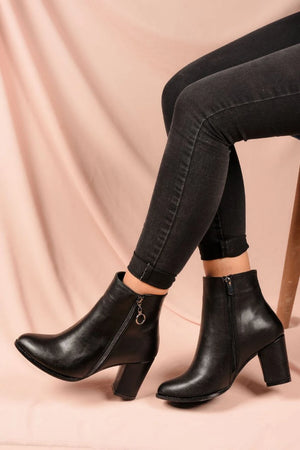 Women's Ring Zipper Heeled Boots - EverEase