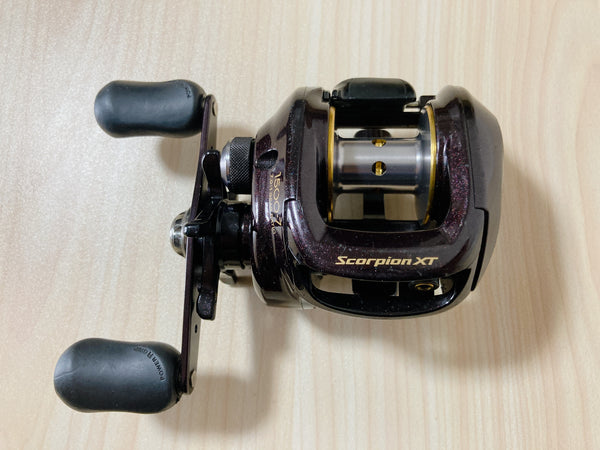 Japanese Shimano Baitcasting Fishing Reel XT1500-7 Right Japan