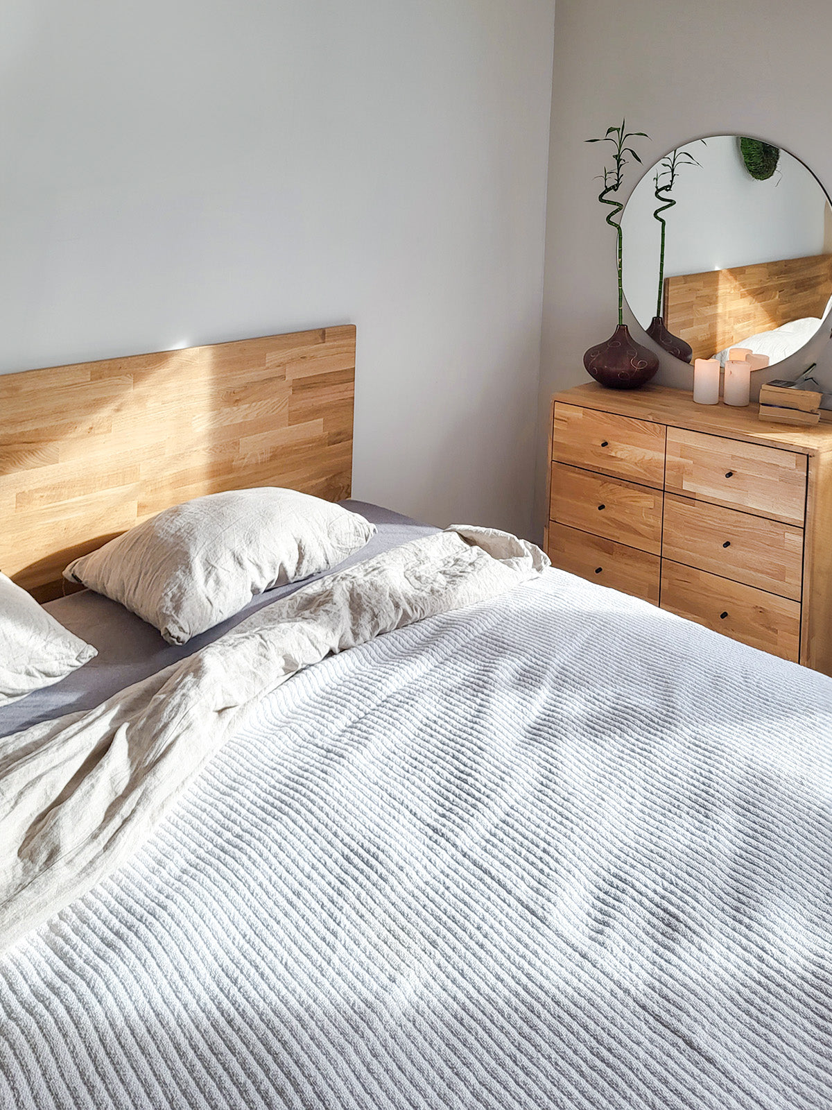 Aranżacja małej sypialni z szafą – pomysły
