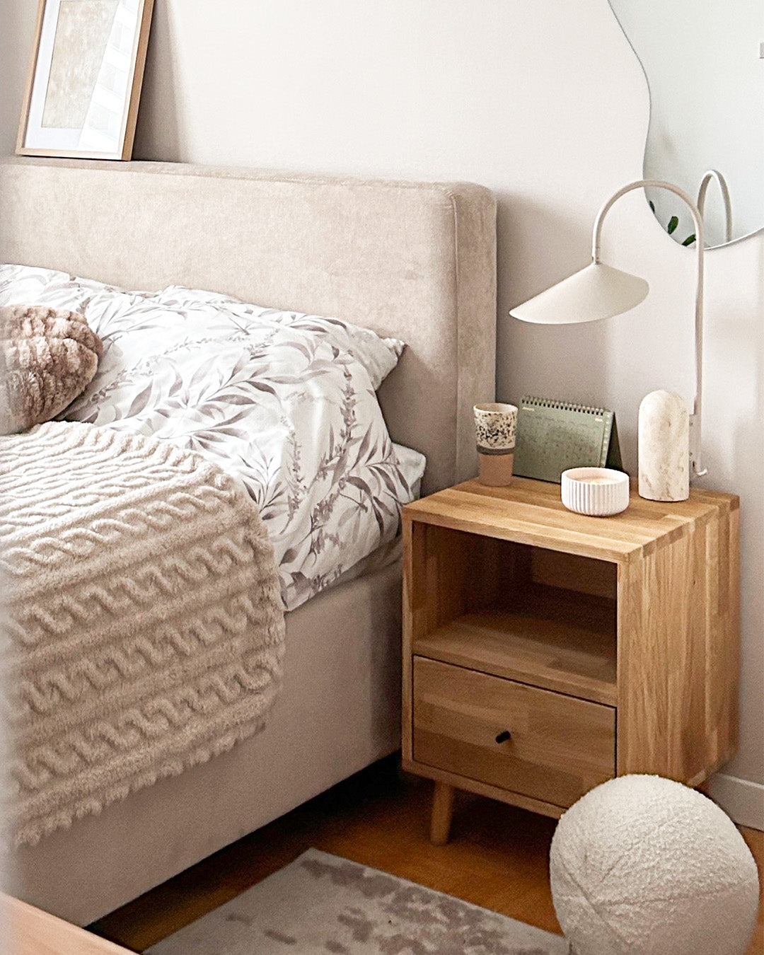 Bedside table for a continental bed - which one to choose?