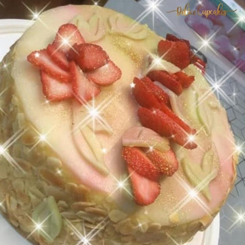 Gâteau fraisier amandes sur commande - Délicecupcake