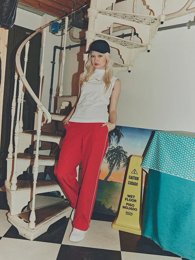 【WOMENS】モックネックのスタイリング