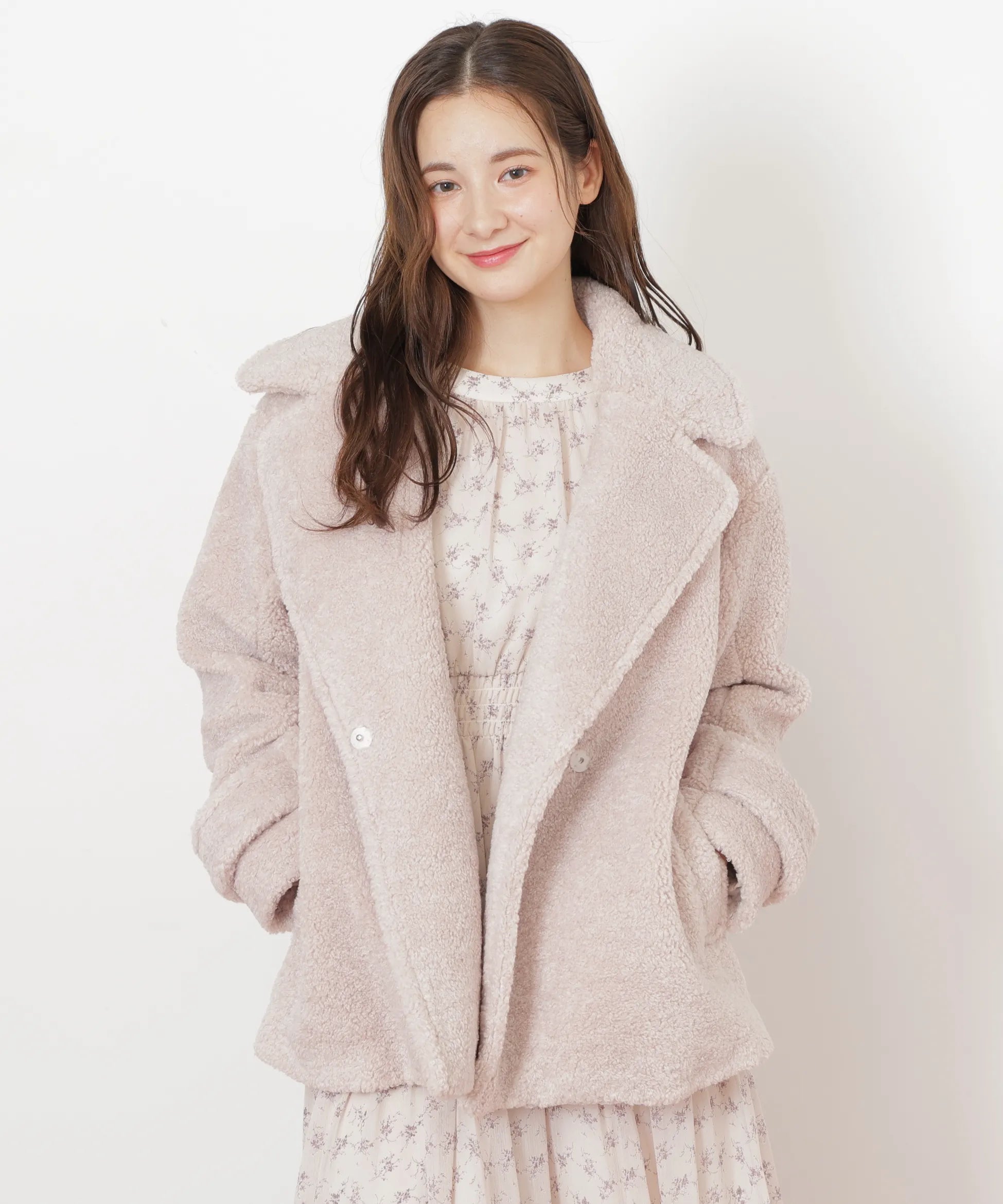 くるくるボアコート着用画像