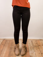 Judy Blue Mid-Rise Black Pull-On Jegging