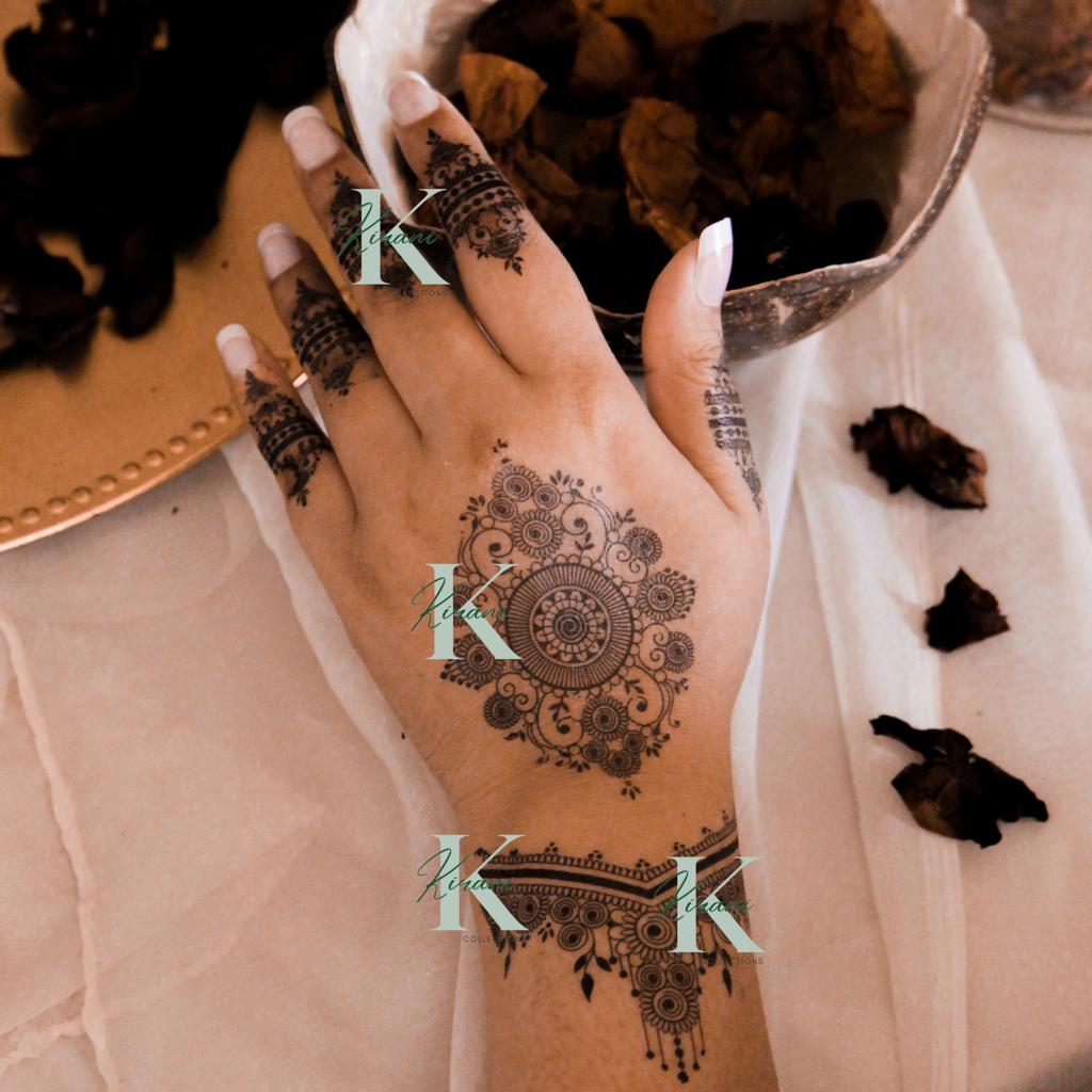 voorkoms Flower Mehndi Henna Tattoo Design Waterproof For Women Temporary  Body Tattoo - Price in India, Buy voorkoms Flower Mehndi Henna Tattoo Design  Waterproof For Women Temporary Body Tattoo Online In India,