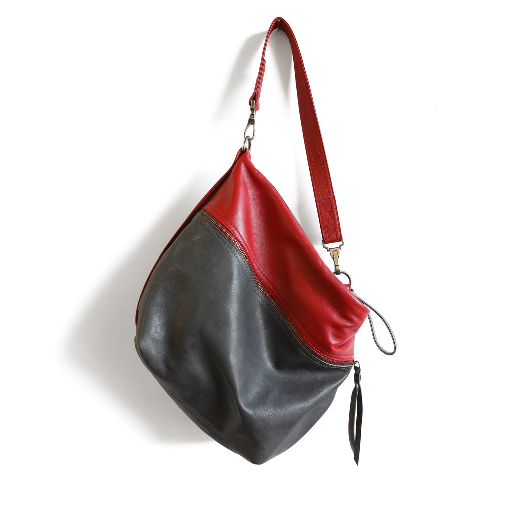 Sven Lightweight Vertical Leather Crossbody Bag