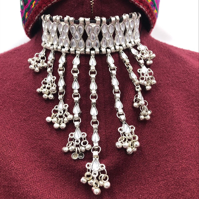 ethnic choker necklace