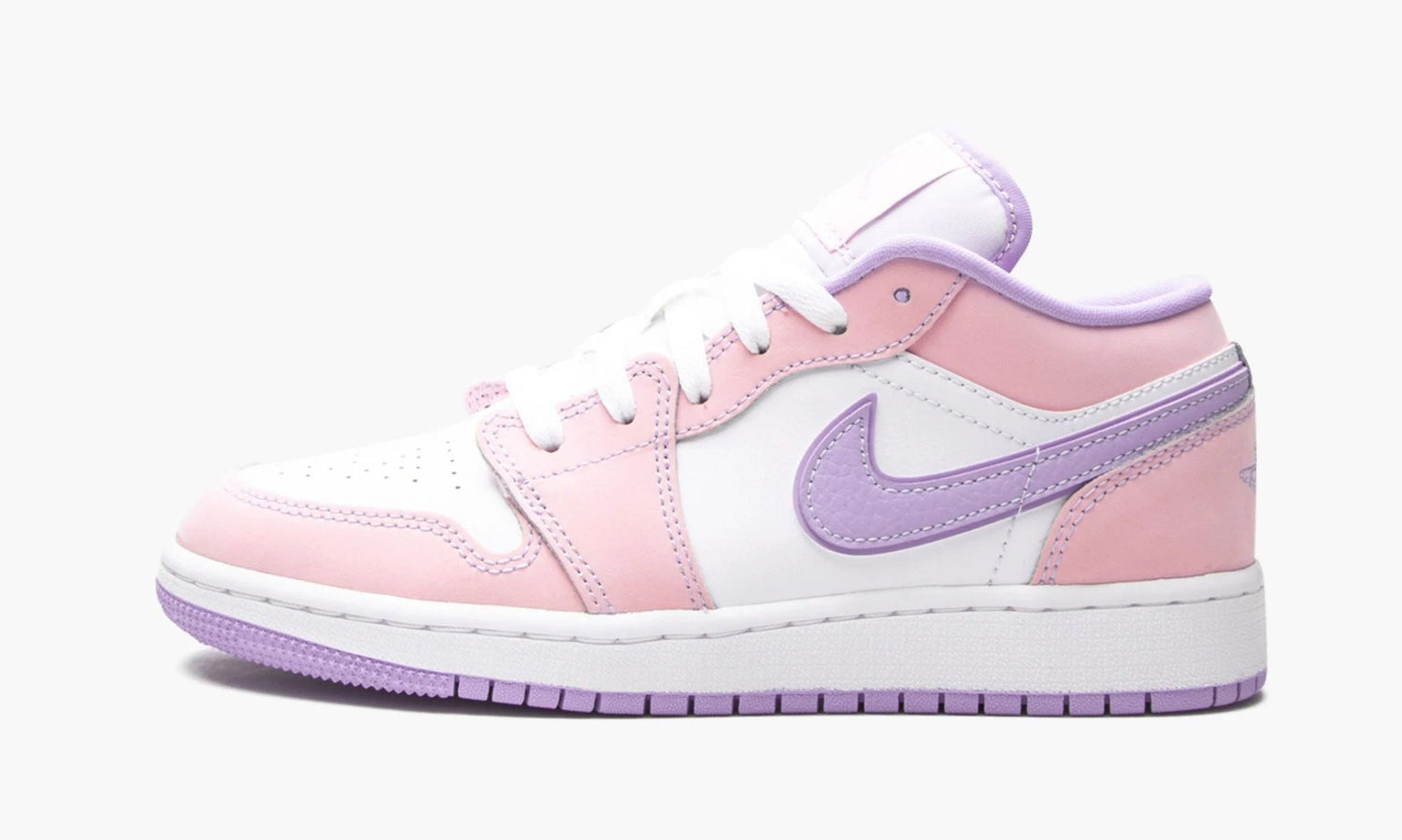 jordan 1 low se arctic punch