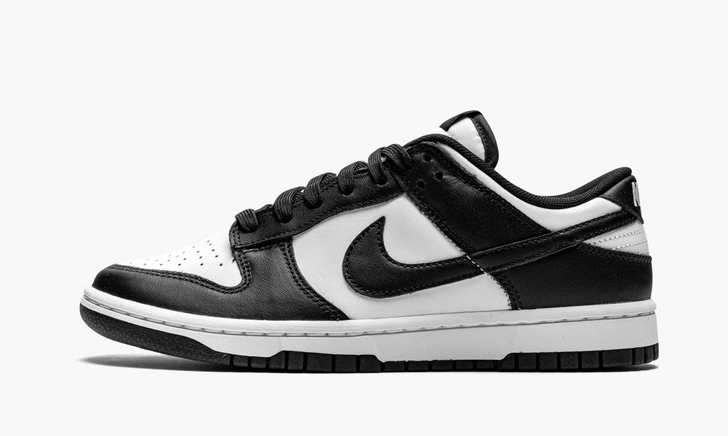 black and white jordan dunk low