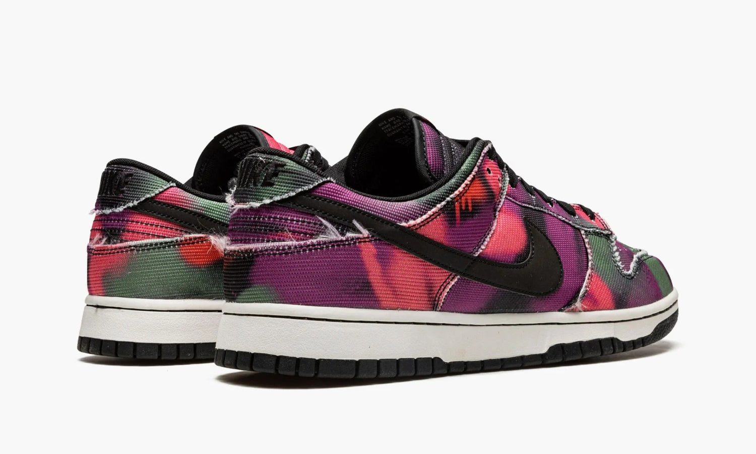 nike dunk low graffiti pink