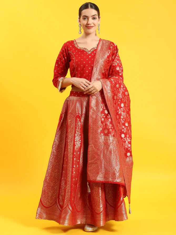 Buy Designer Indian Ethnic Wear for Women Online at Shreeman