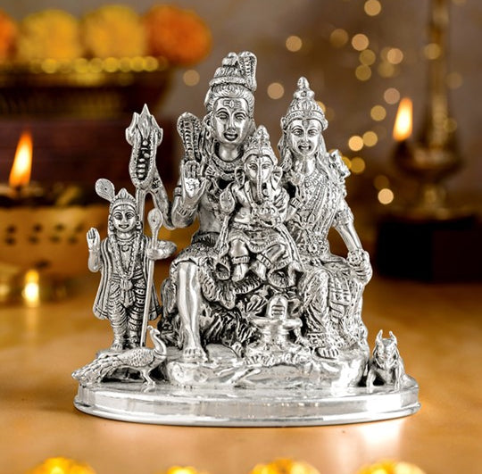 Lord Shiva and Goddess Parvati