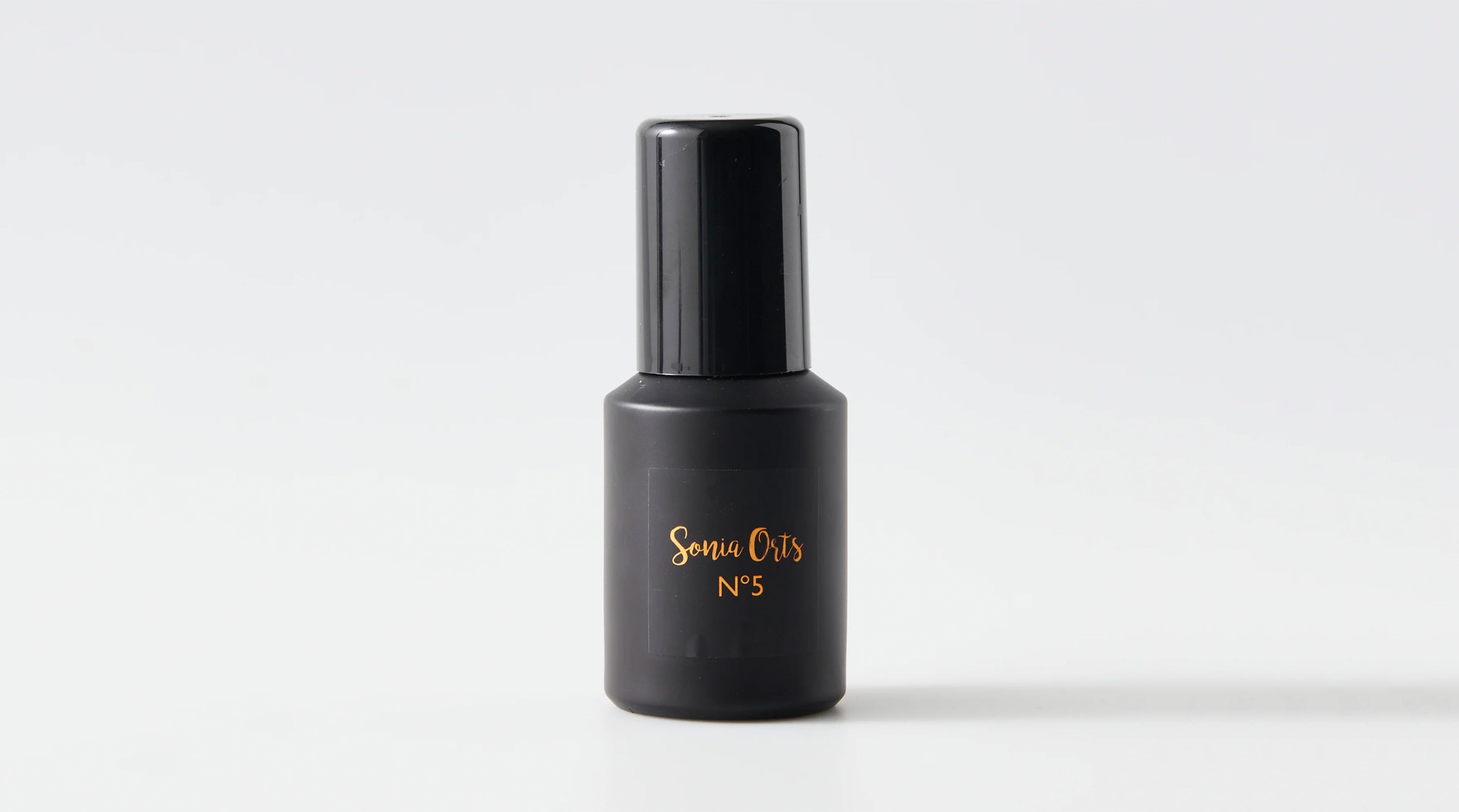 Buy Sonia Orts No5 Natural Perfume at Sensoriam