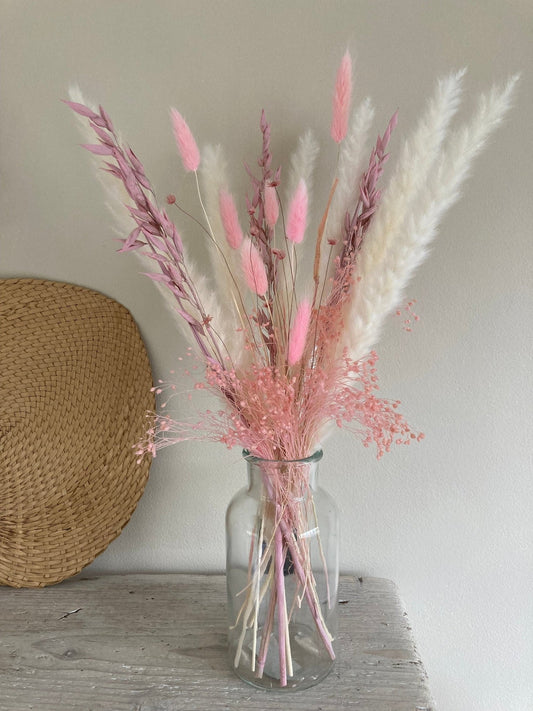 Letterbox Natural Dried Flowers and Pampas Grass - 45cm – Norfolk Pampas
