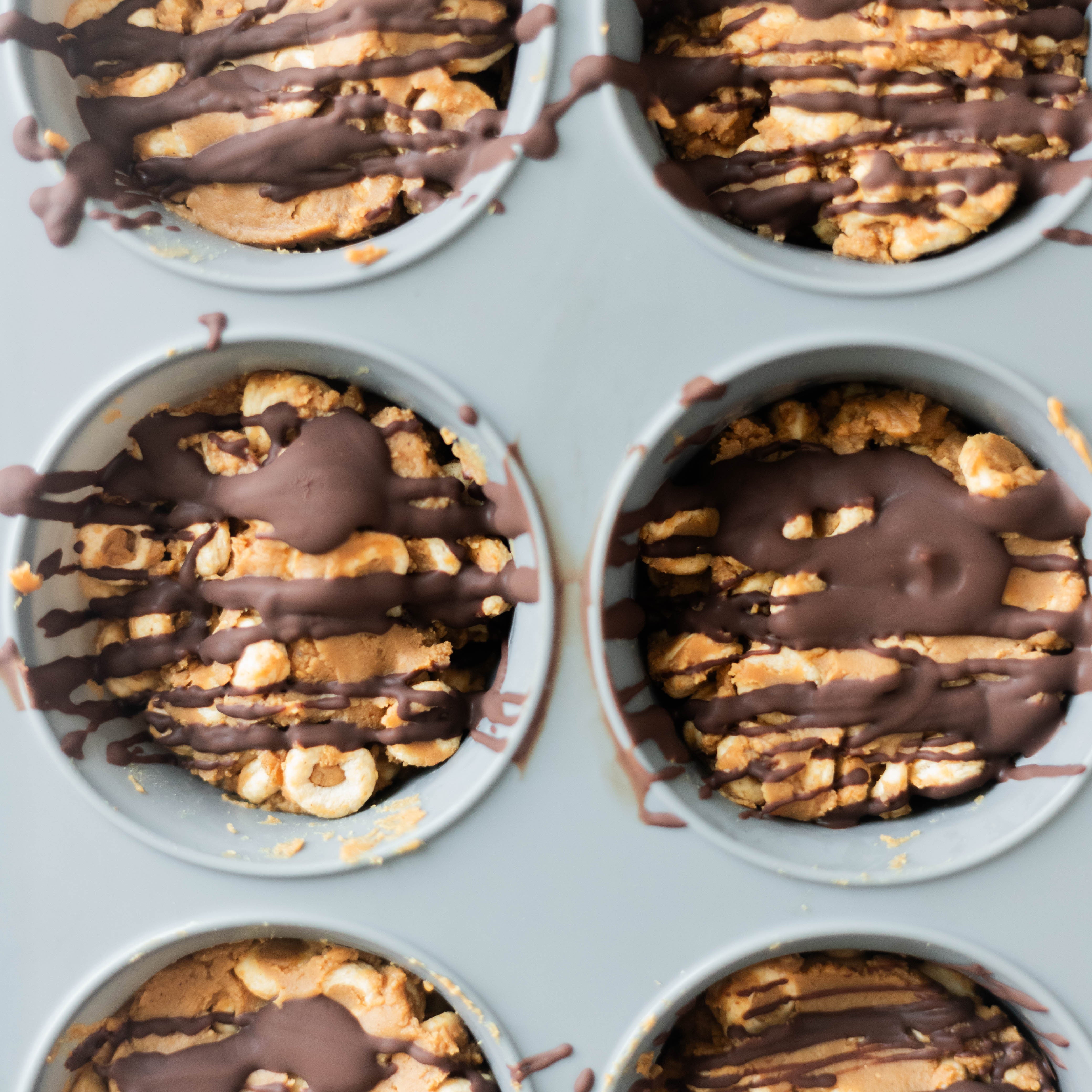 Coffee Cereal Cups in Tin With Chocolate Drizzle